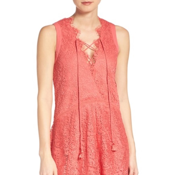 Adeline Rae Lace Dress - Picture 6 of 7